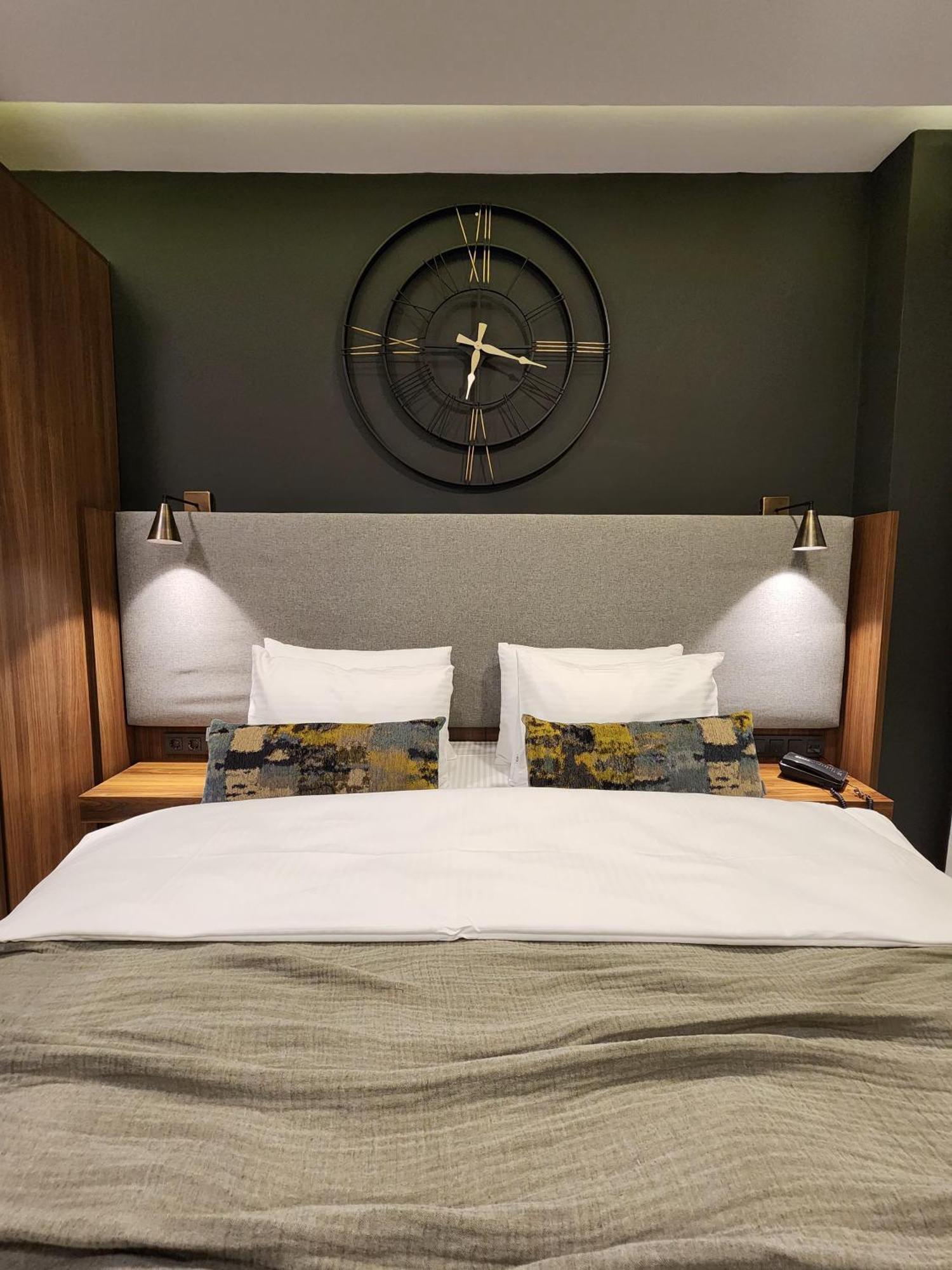 Taksim Landhouse Hotel อิสตันบูล ภายนอก รูปภาพ