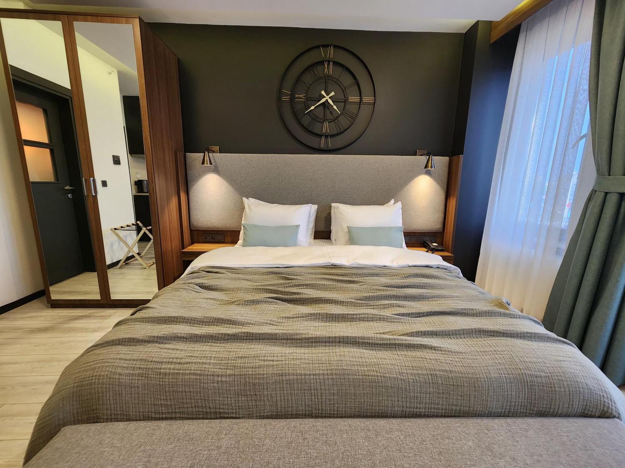 Taksim Landhouse Hotel อิสตันบูล ภายนอก รูปภาพ