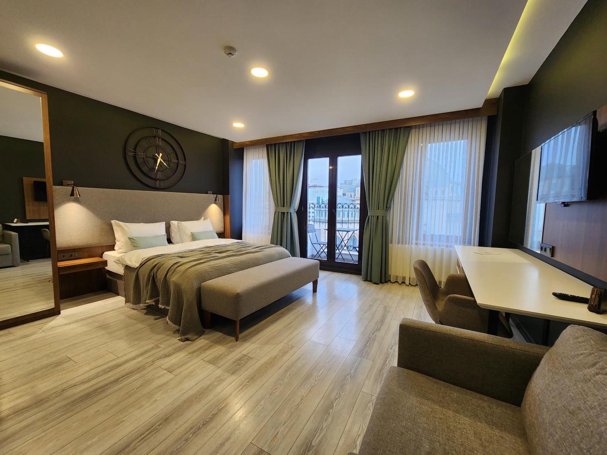 Taksim Landhouse Hotel อิสตันบูล ภายนอก รูปภาพ