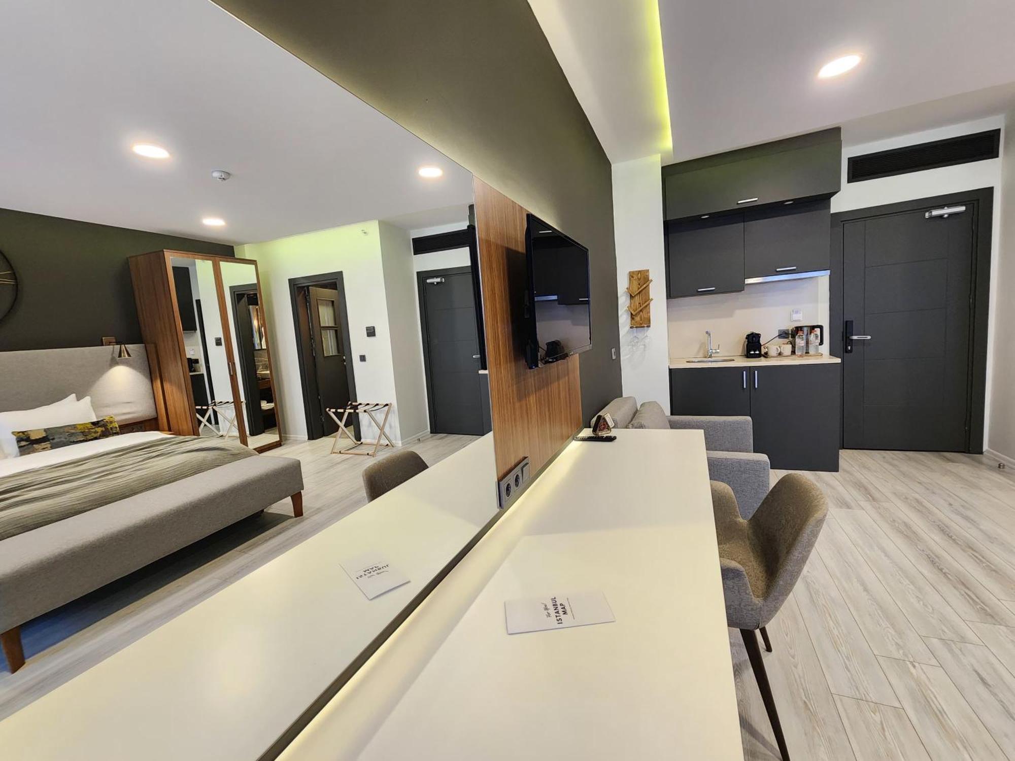 Taksim Landhouse Hotel อิสตันบูล ภายนอก รูปภาพ