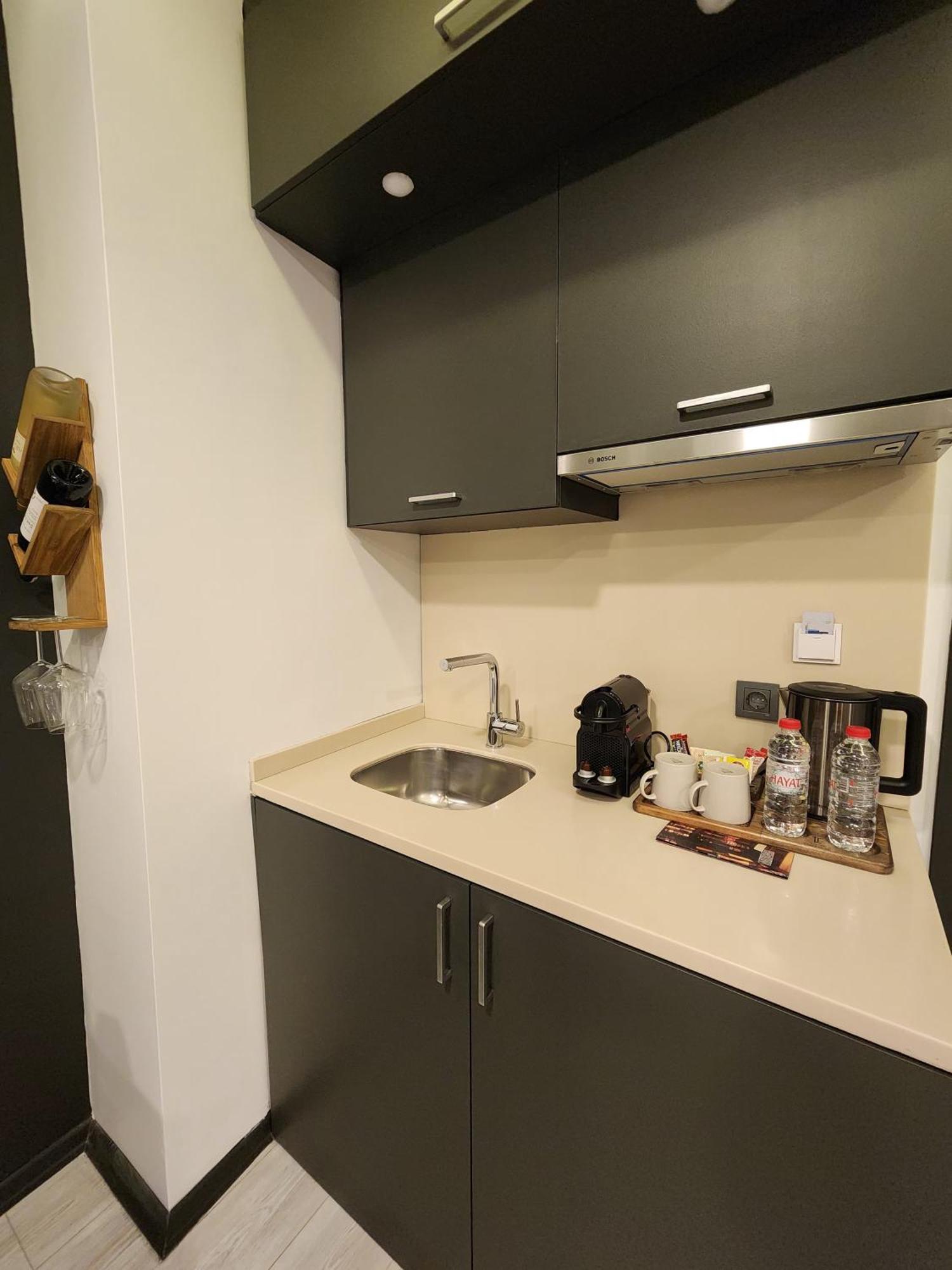 Taksim Landhouse Hotel อิสตันบูล ภายนอก รูปภาพ