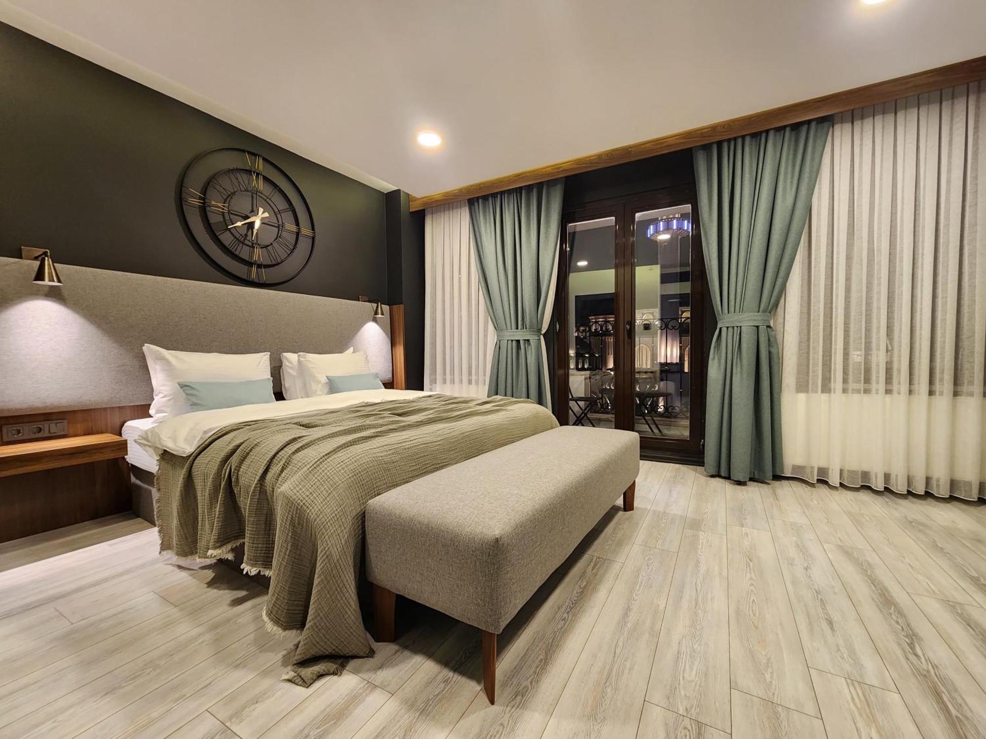 Taksim Landhouse Hotel อิสตันบูล ภายนอก รูปภาพ