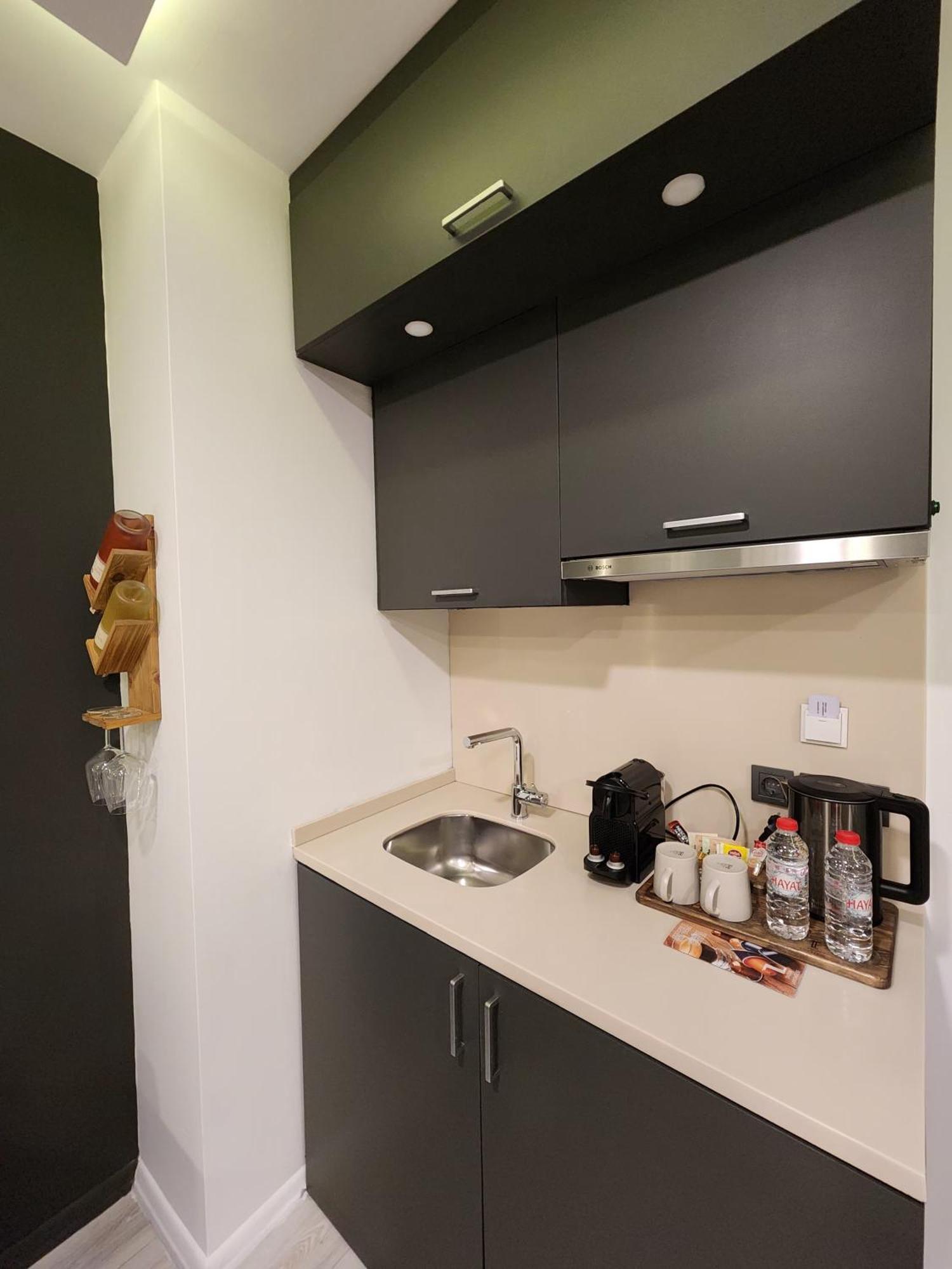 Taksim Landhouse Hotel อิสตันบูล ภายนอก รูปภาพ