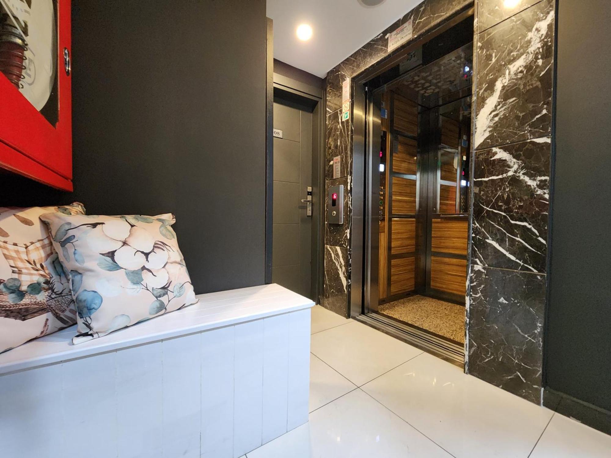 Taksim Landhouse Hotel อิสตันบูล ภายนอก รูปภาพ