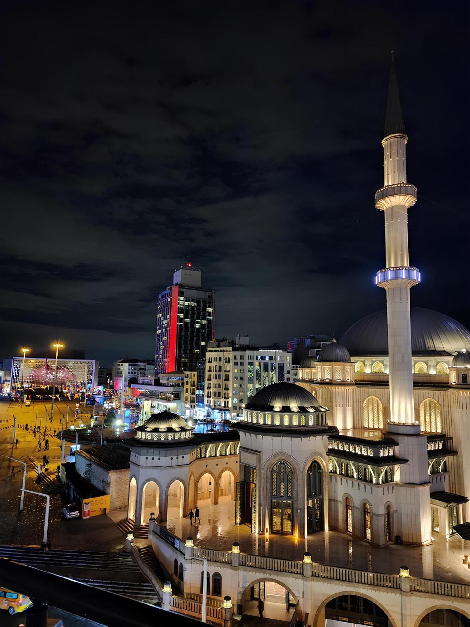 Taksim Landhouse Hotel อิสตันบูล ภายนอก รูปภาพ